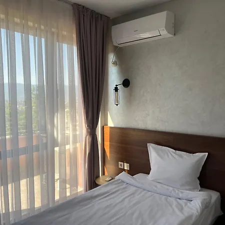 Clepsydra 플로브디프